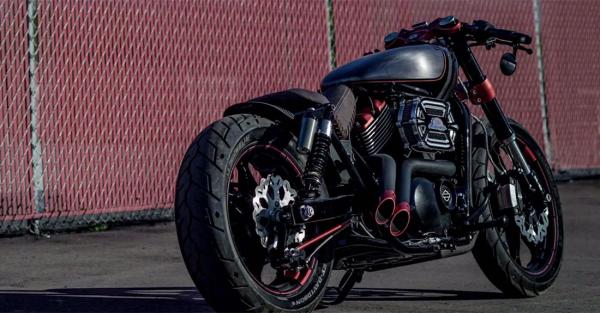 Harley Davidson with the New Street 750