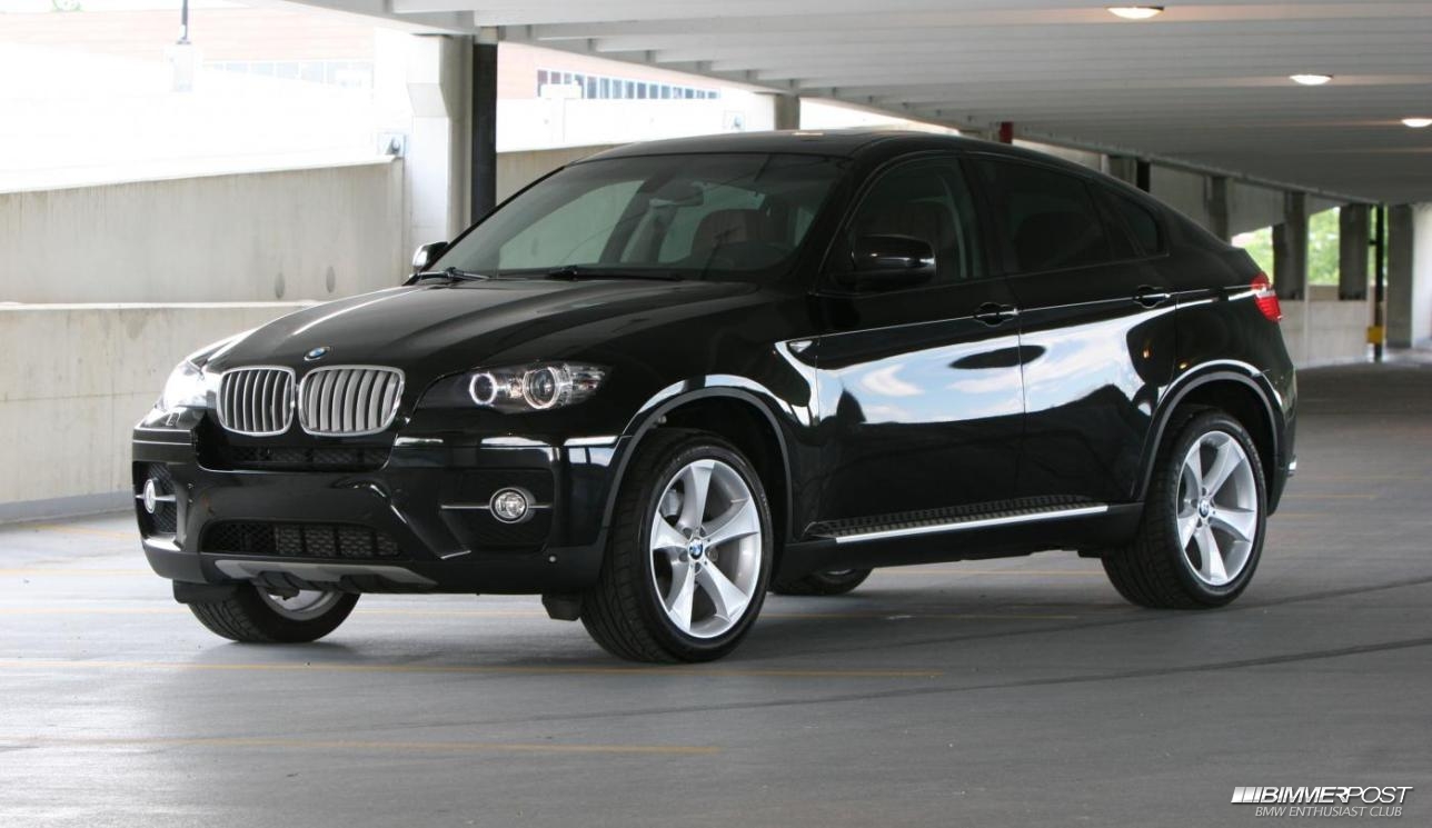 bmw x6 черный 
