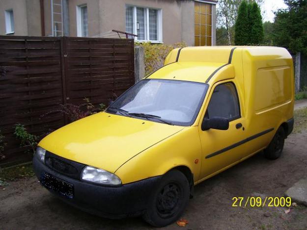 FORD COURIER 1.8