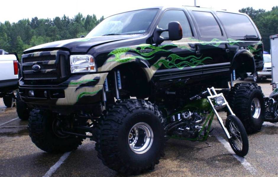 FORD EXCURSION 4X4