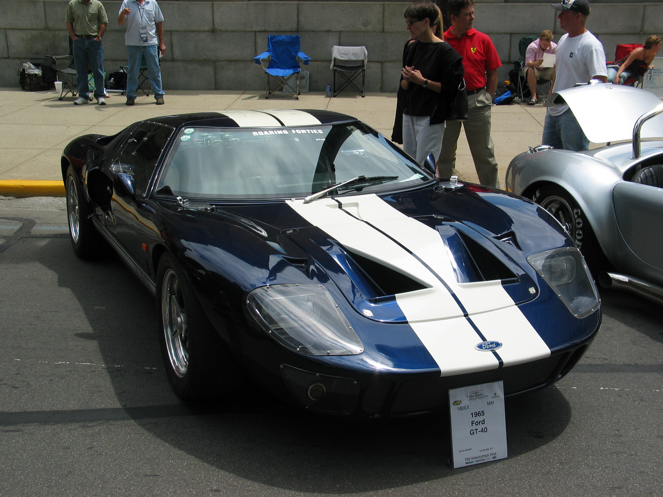 FORD GT 40 blue