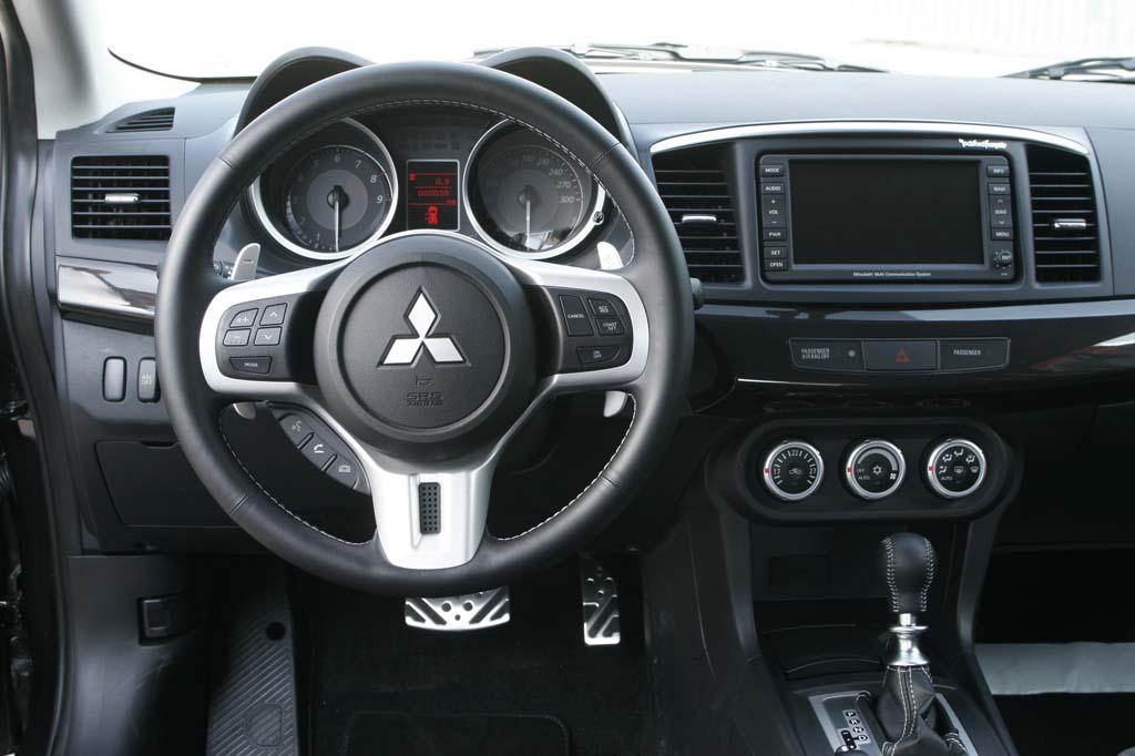 Mitsubishi Lancer Evolution Review And Photos