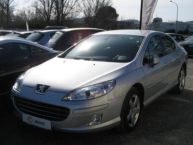 PEUGEOT 407 1.6 HDI 110 red