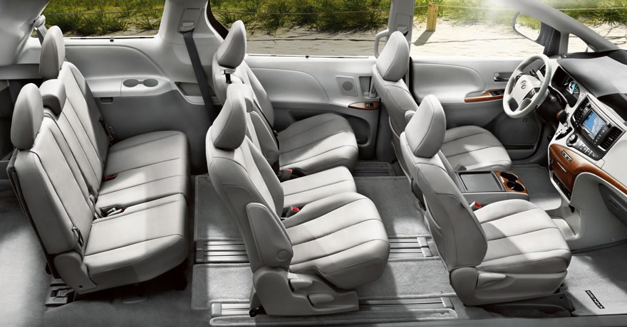 TOYOTA SIENNA Review and photos