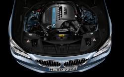 BMW 7 HYBRID engine