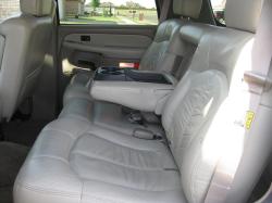 CHEVROLET TAHOE 4WD interior