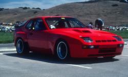 PORSCHE 924 CARRERA GTS red