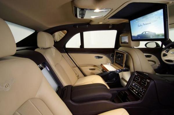 Awards Galore for the Bentley Mulsanne Sedan