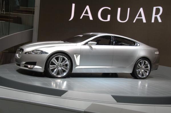 Jaguar Land Rover triples the profit of Tata Motors