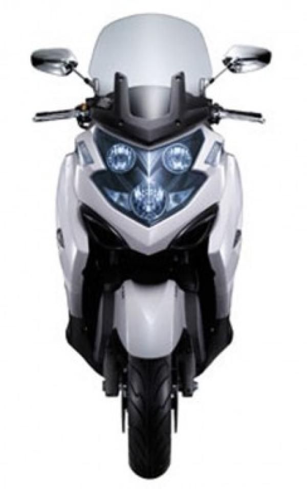 KYMCO comes up with 2014 MyRoad 700i – The Largest Displacement Scooter