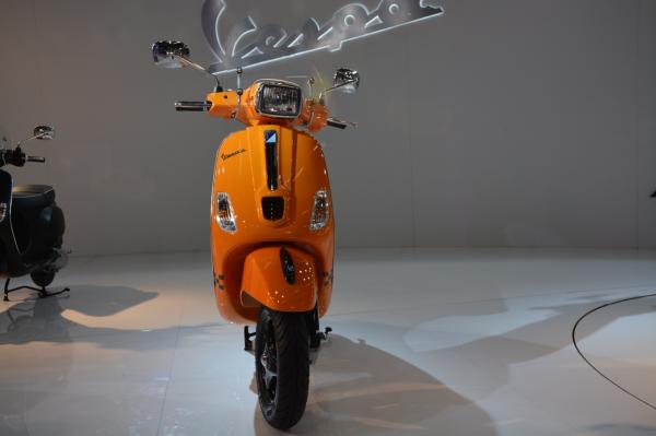 New Vespa S And 946 Showcased To The Public