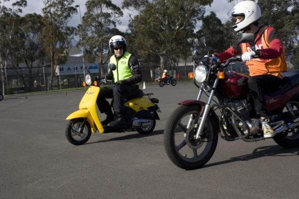 Piaggio Impresses Masses at the Sydney Motorcycle and Scooter Expo 2013