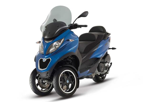 Reviewing 2014 Piaggio MP3 500 ABS ASR