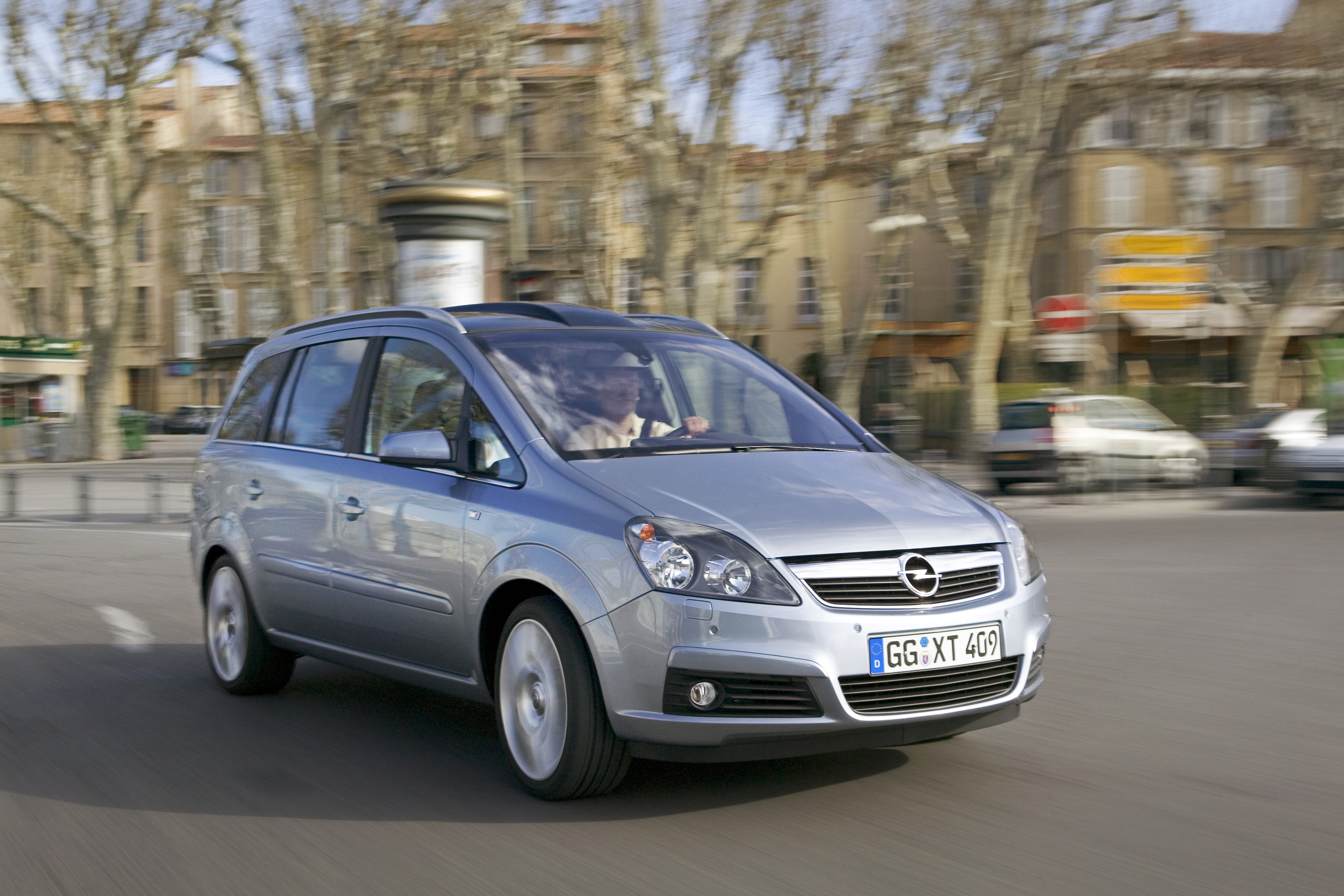 Opel Zafira 2005 2 2