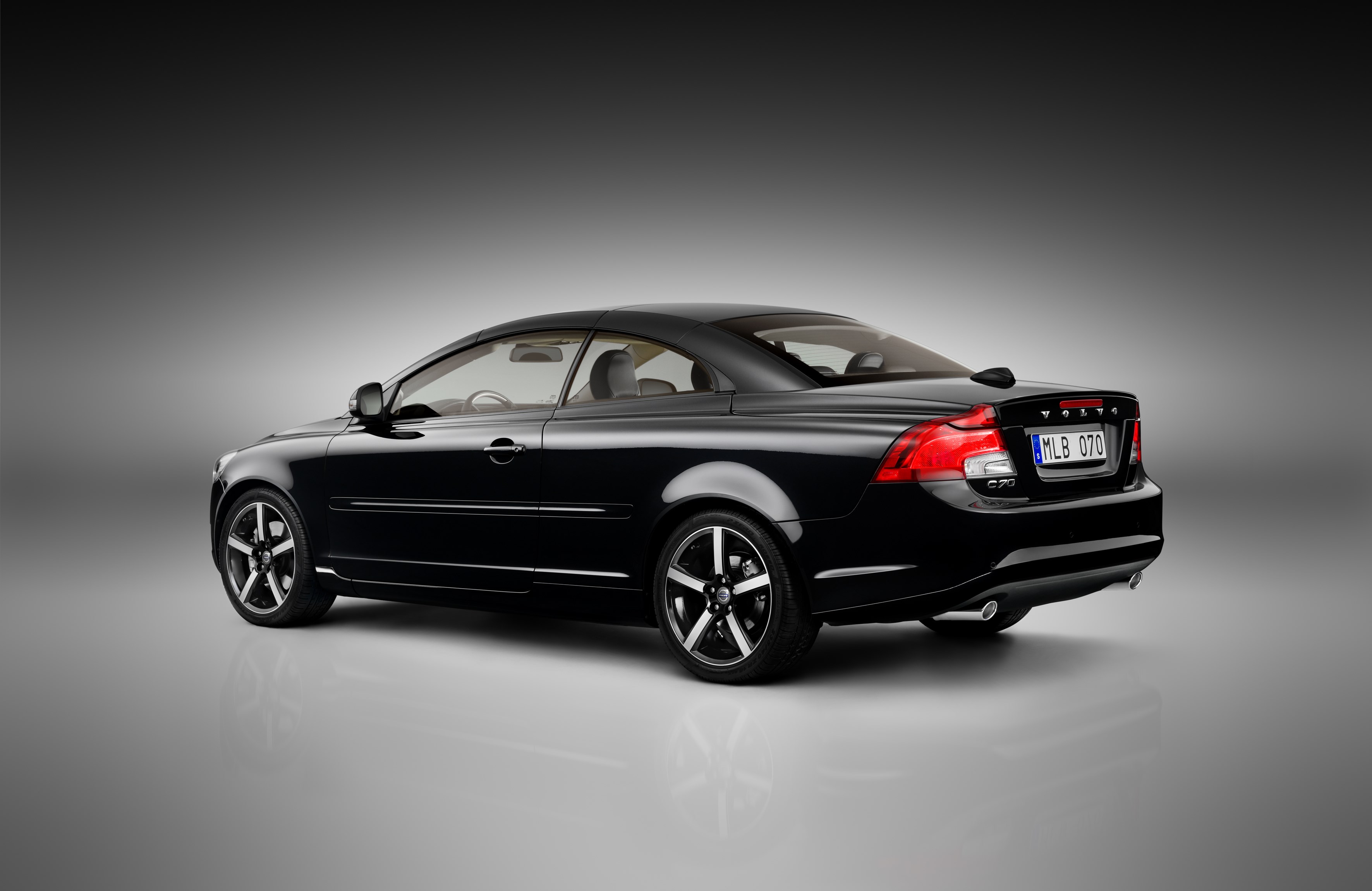 Volvo c70. Volvo c70 2012. Вольво с70 седан. Volvo 70. Volvo c70 inscription.