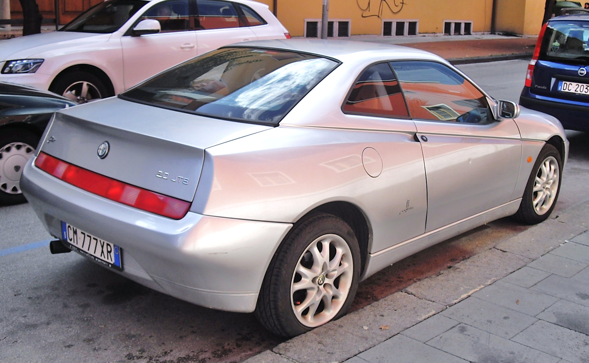 ALFA ROMEO GTV silver