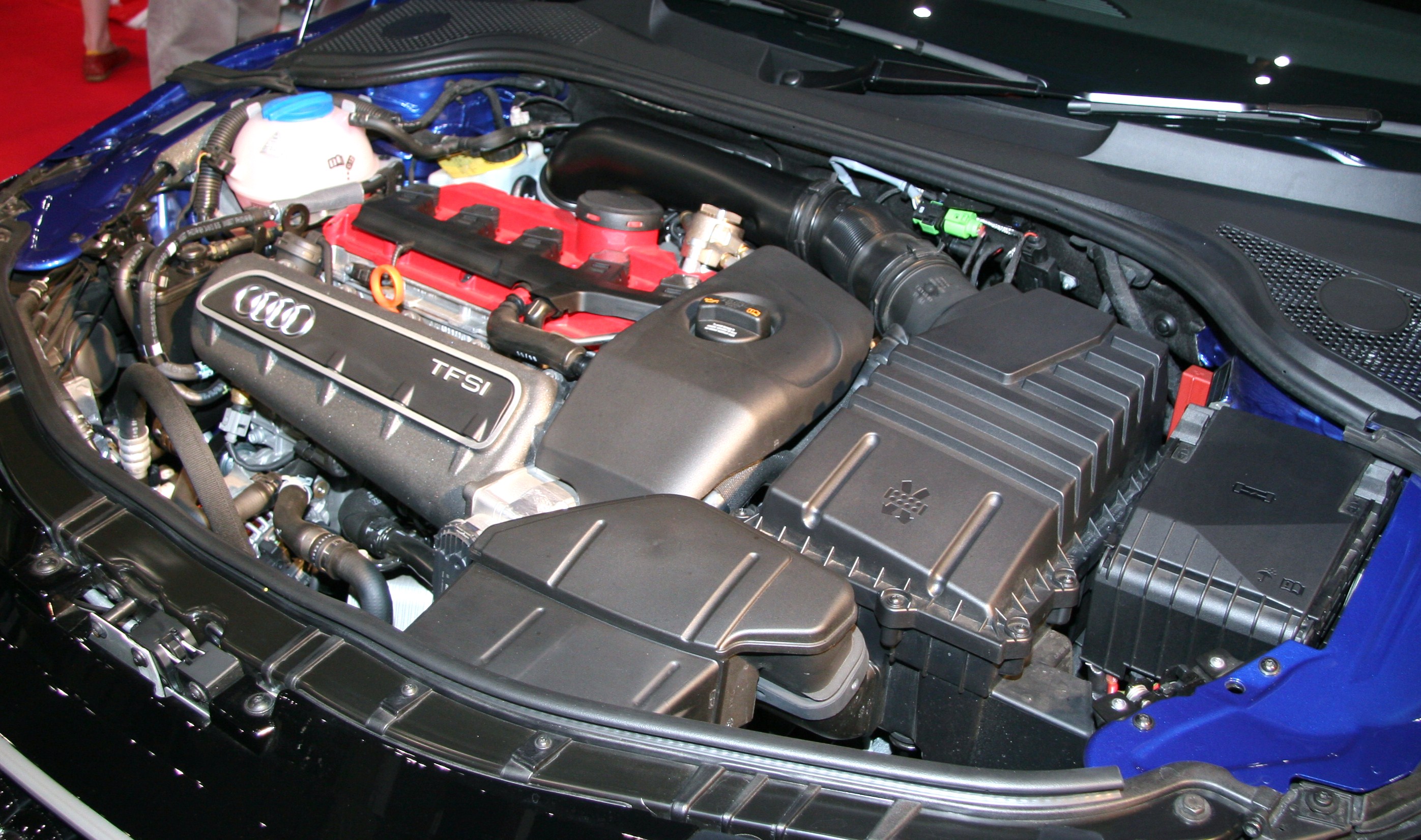 AUDI TT engine