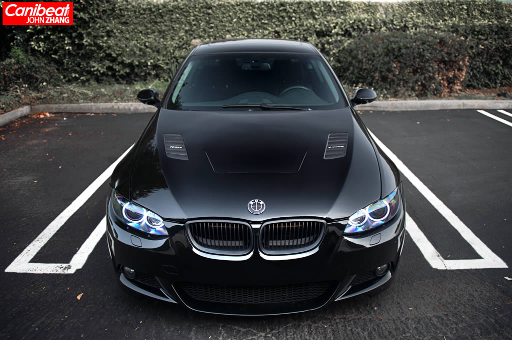 BMW 335 black