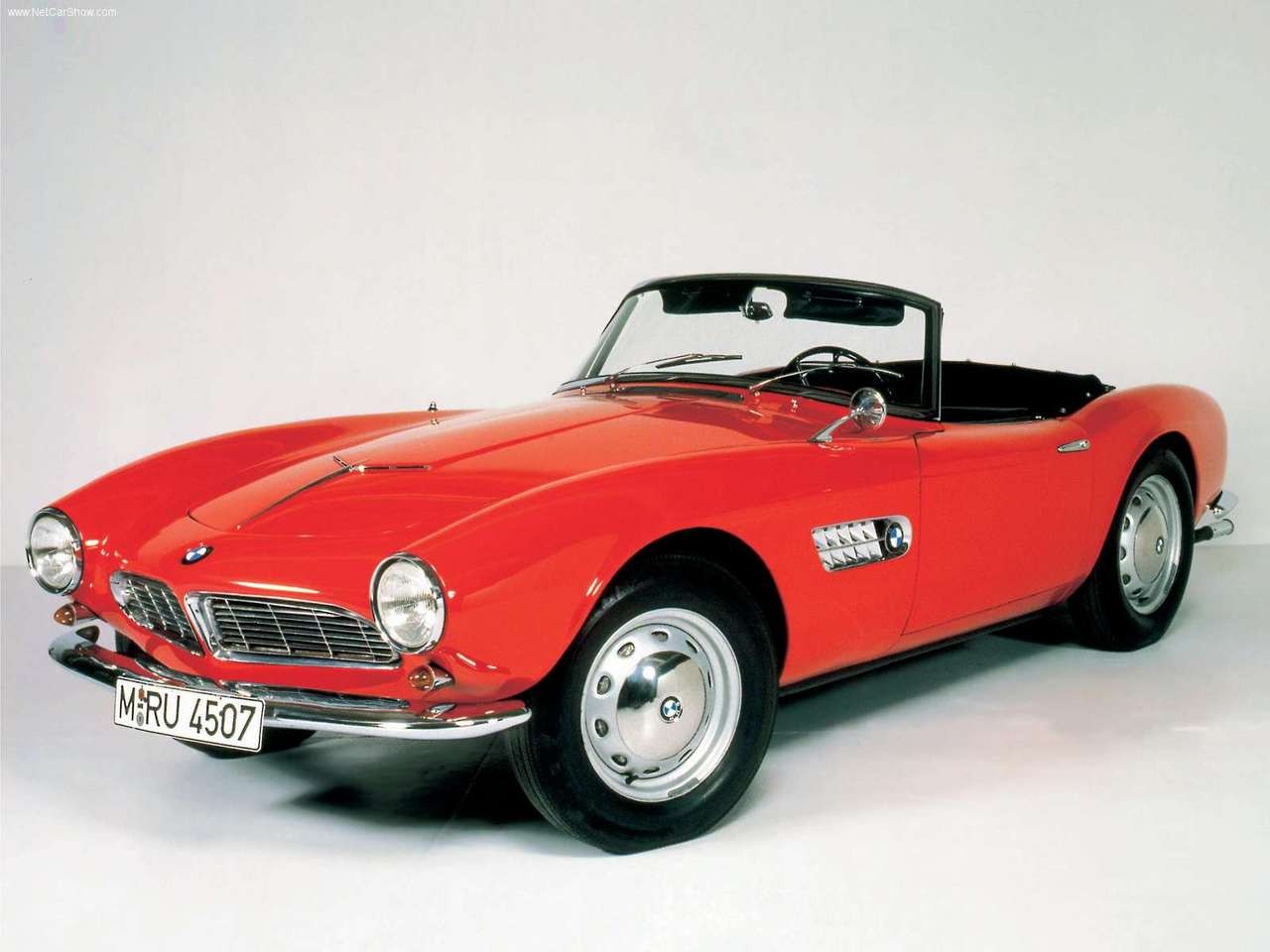 BMW 507 red