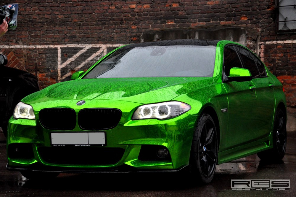 BMW 5 green
