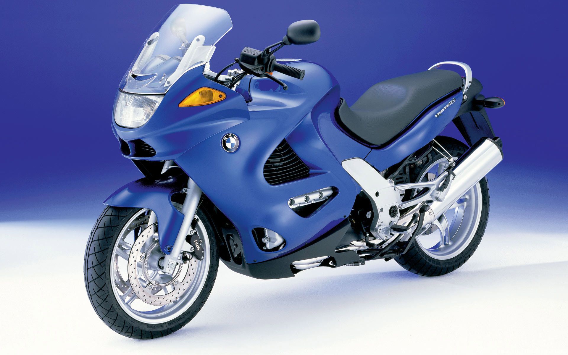 BMW K 1200 blue