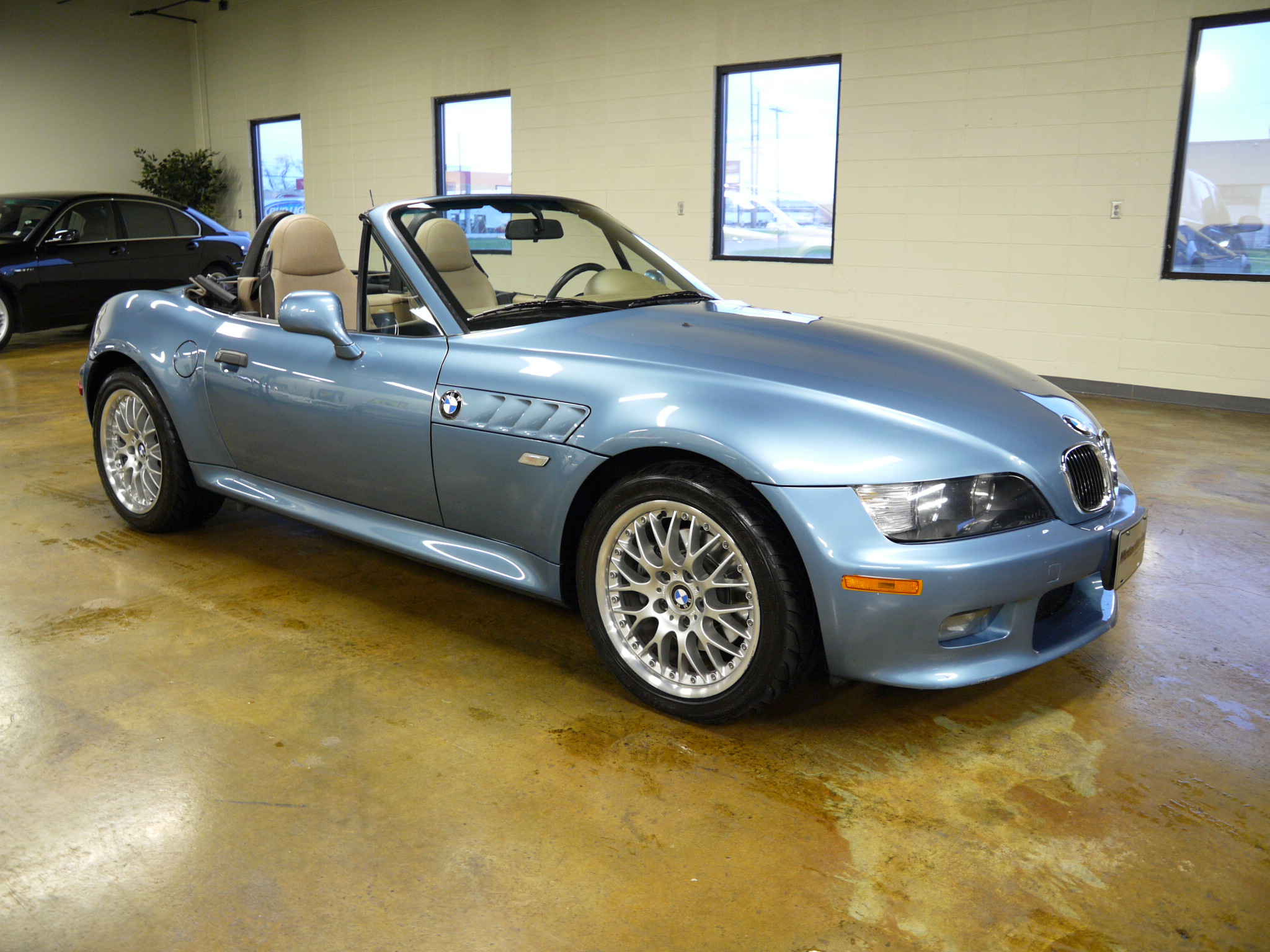 BMW Z3 blue