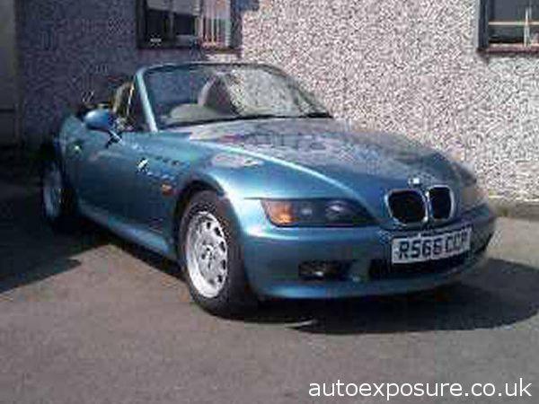 BMW Z3 blue