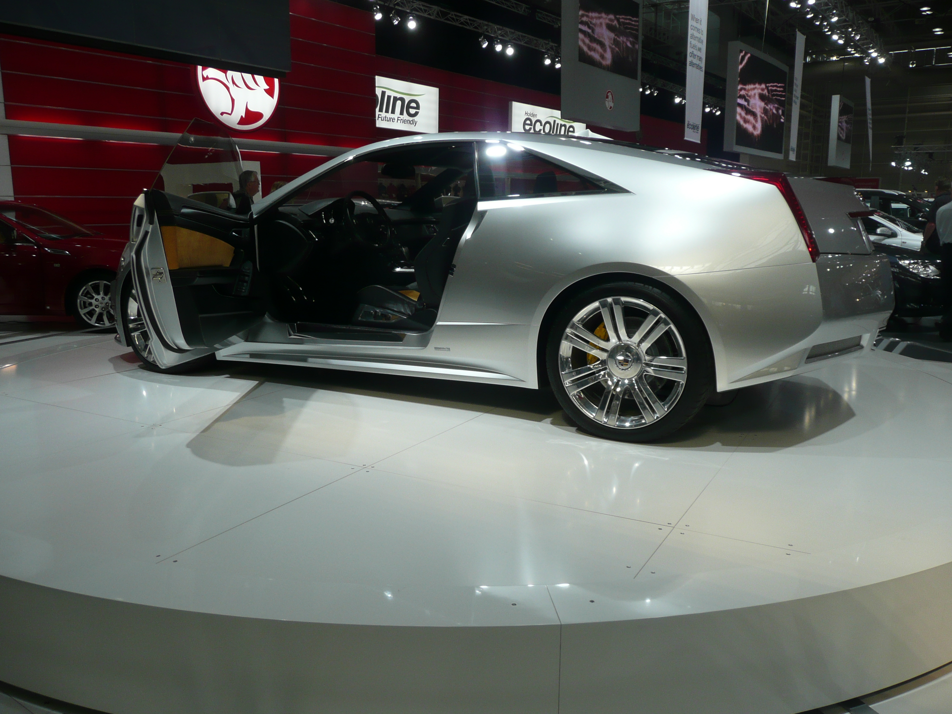 CADILLAC CTS COUPE CONCEPT silver