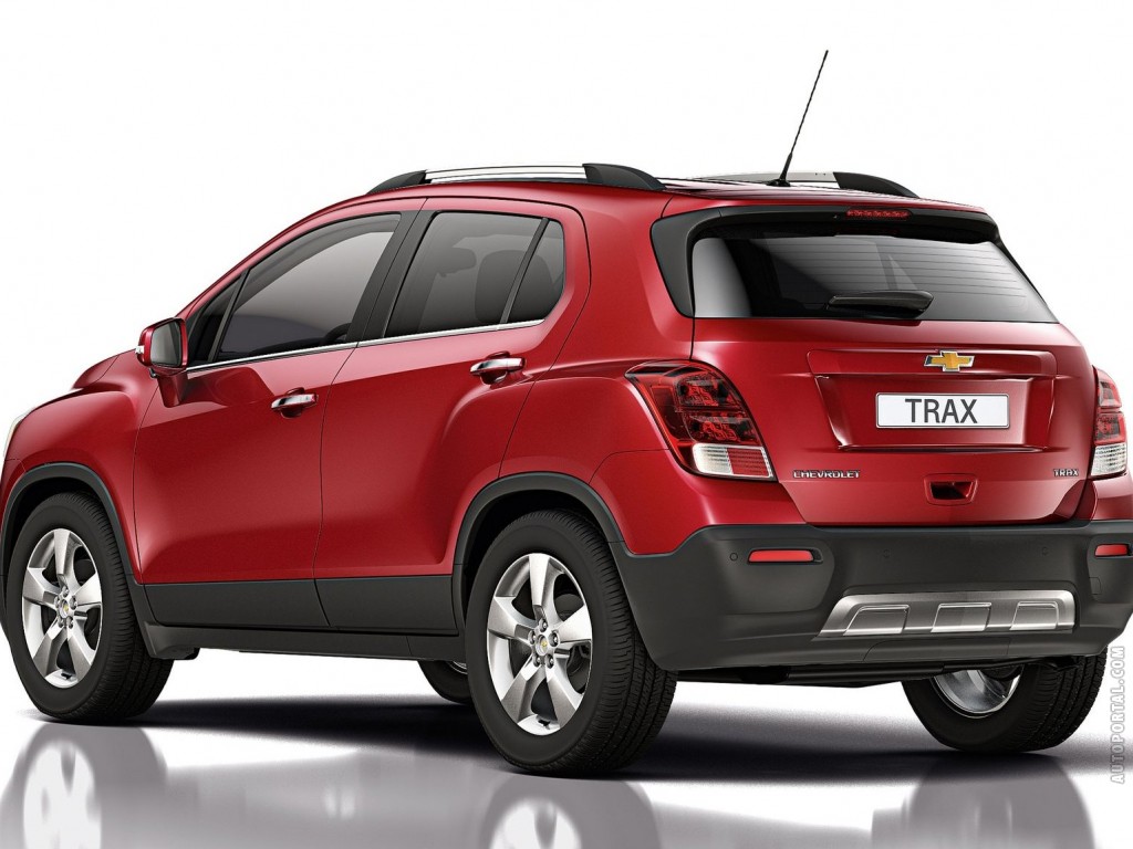 CHEVROLET TRAX red