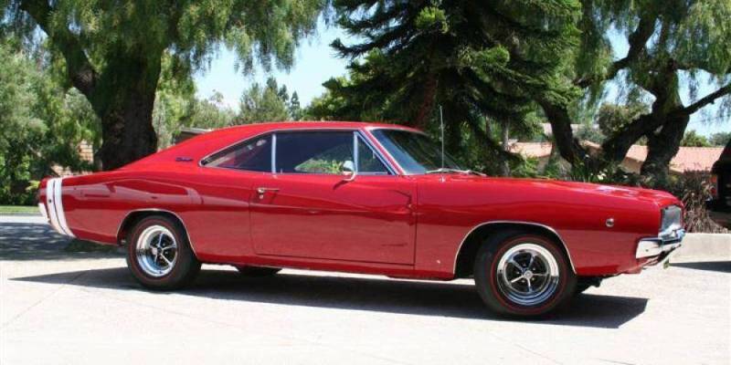 DODGE CHARGER 440 red