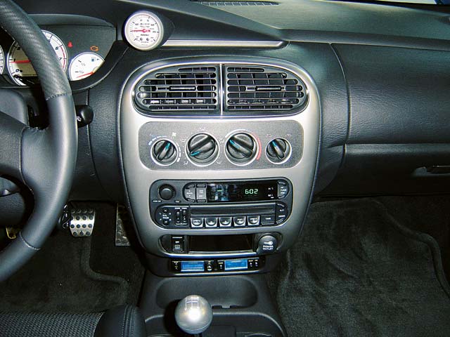 DODGE SRT-4 interior