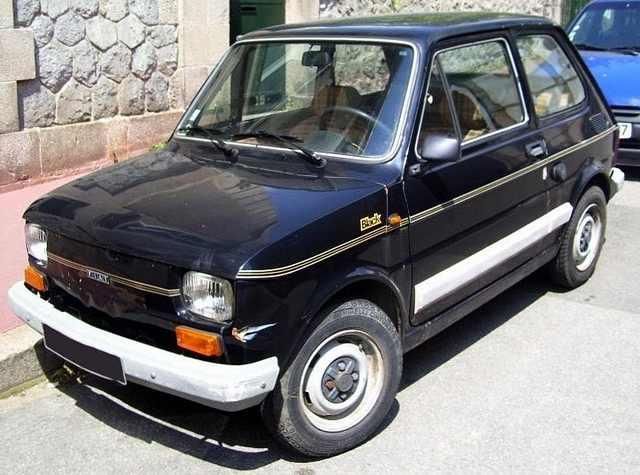 FIAT 126 black