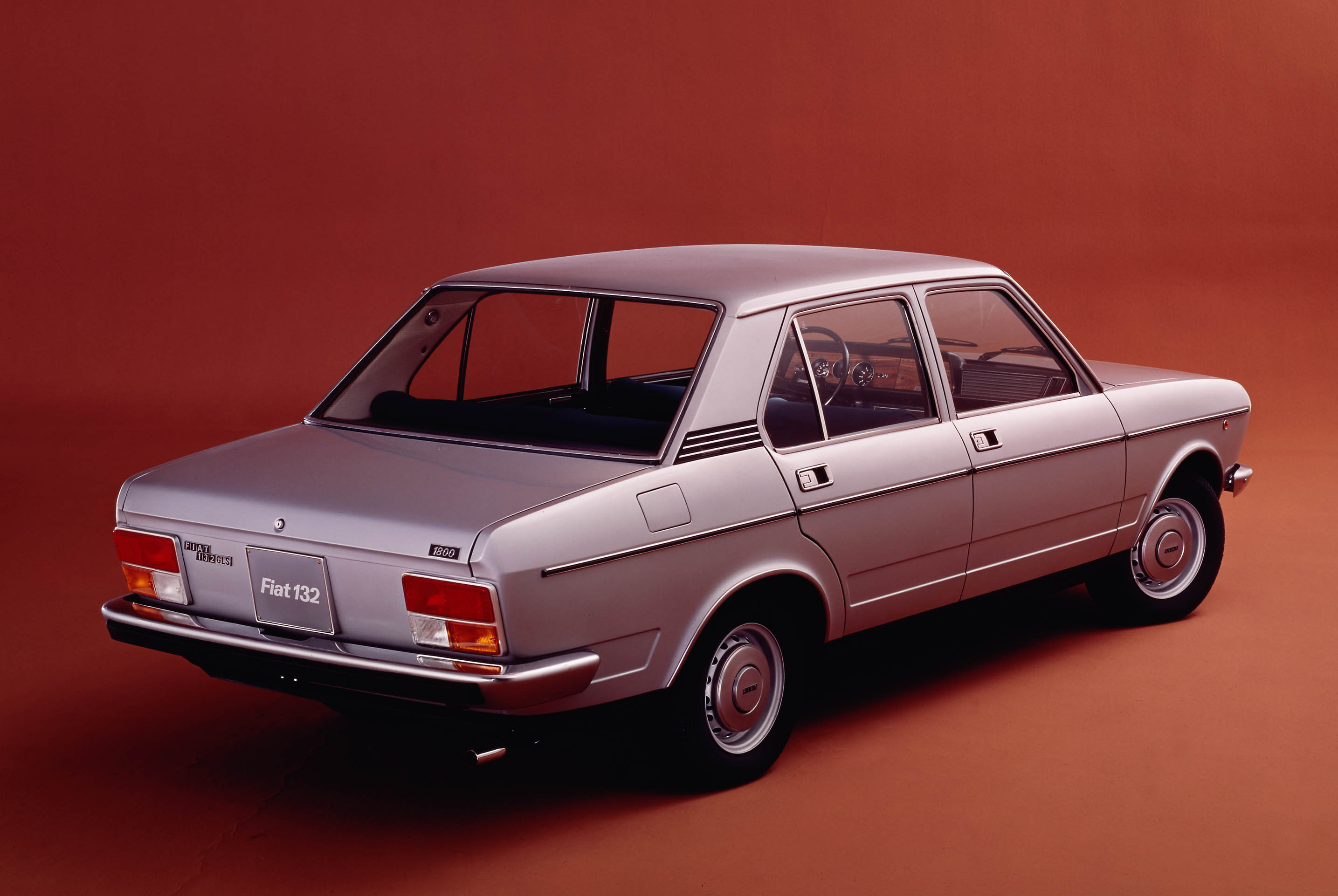 FIAT 132 brown