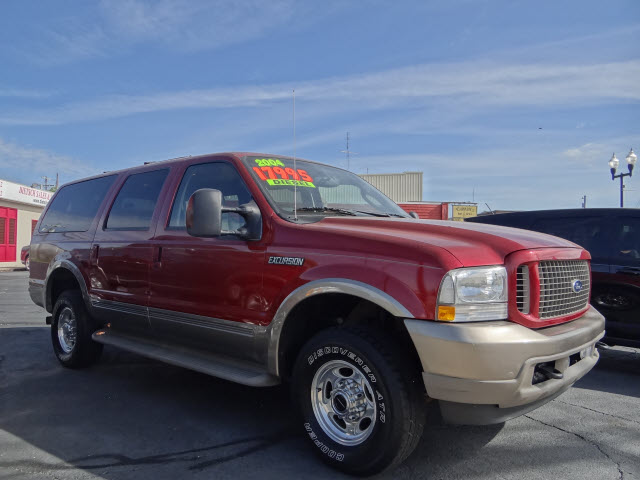 FORD EXCURSION 4X4 red