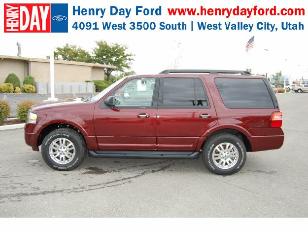 FORD EXPEDITION red