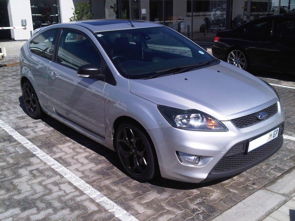 FORD FOCUS ST silver