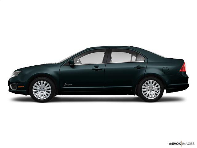 FORD FUSION green