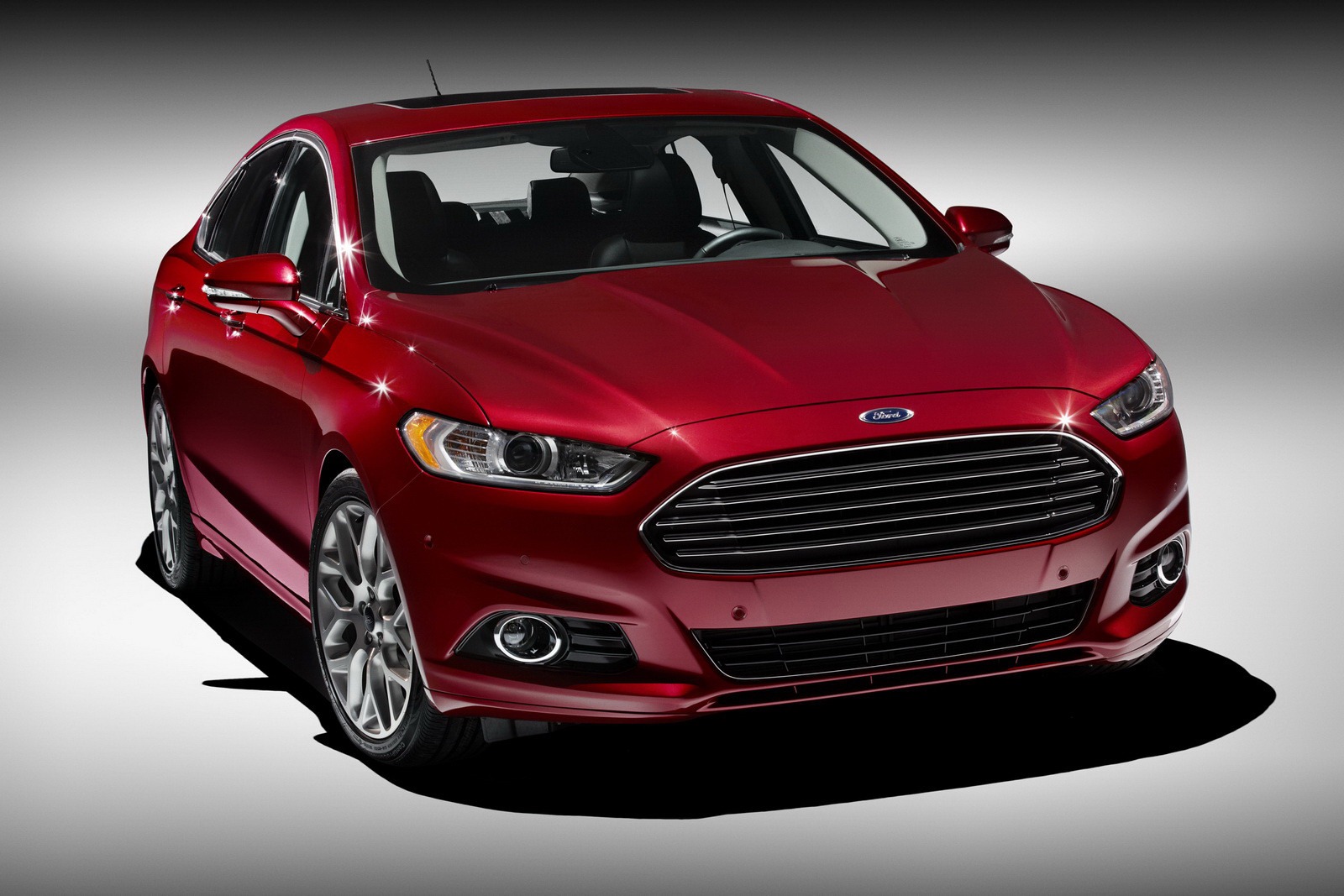 FORD FUSION red