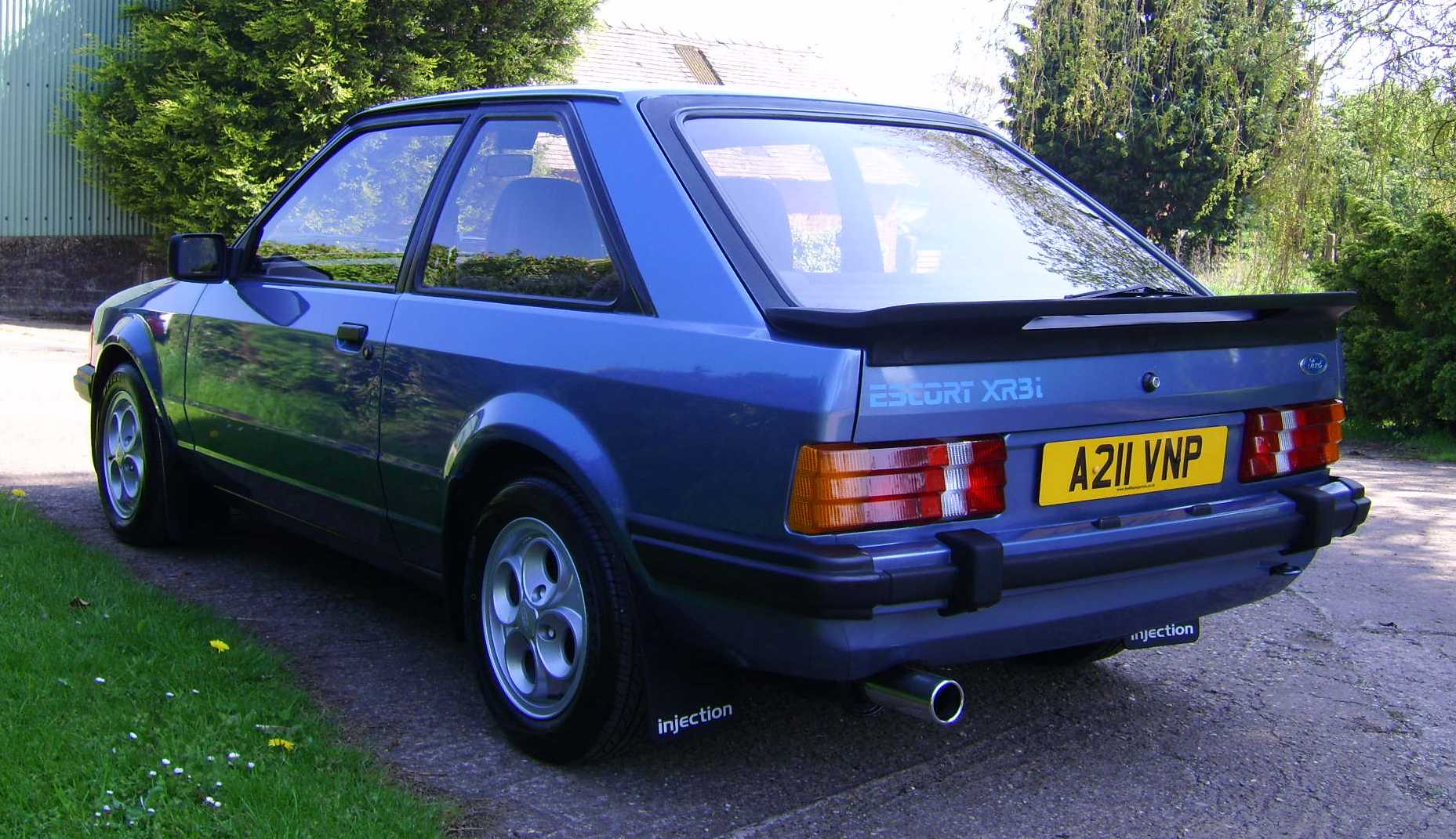 FORD ORION blue