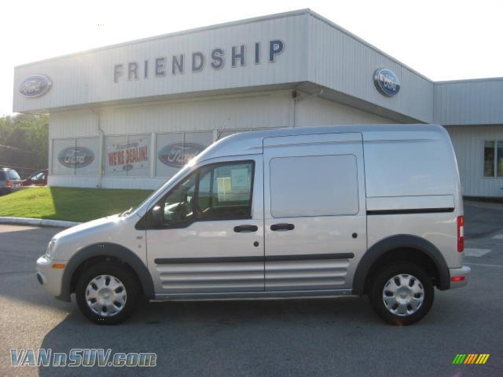 FORD TRANSIT CONNECT silver