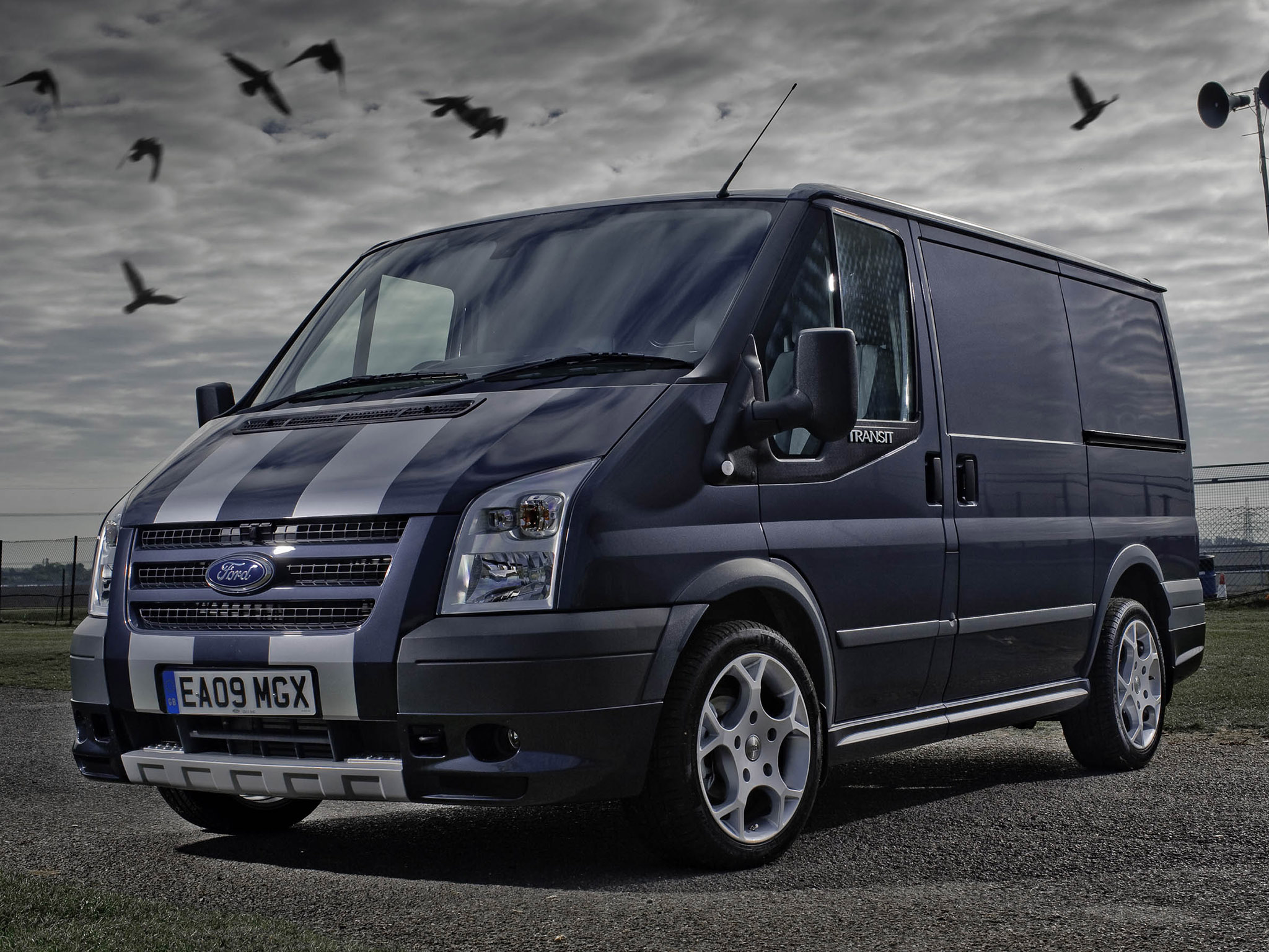 FORD TRANSIT silver