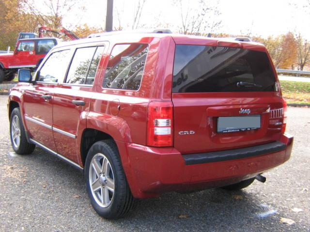 JEEP PATRIOT red