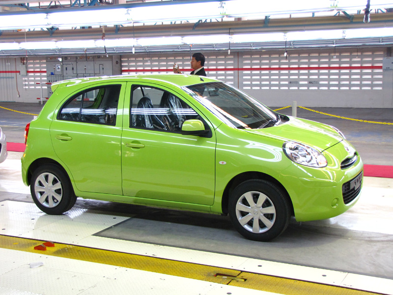NISSAN MARCH green