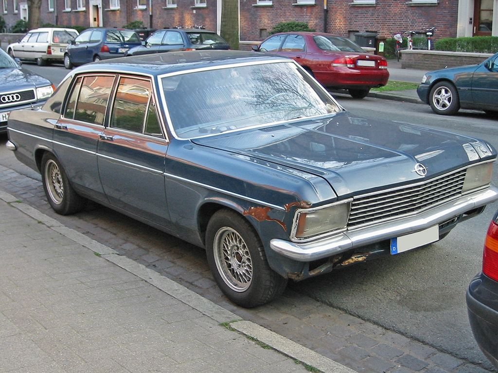 OPEL ADMIRAL brown