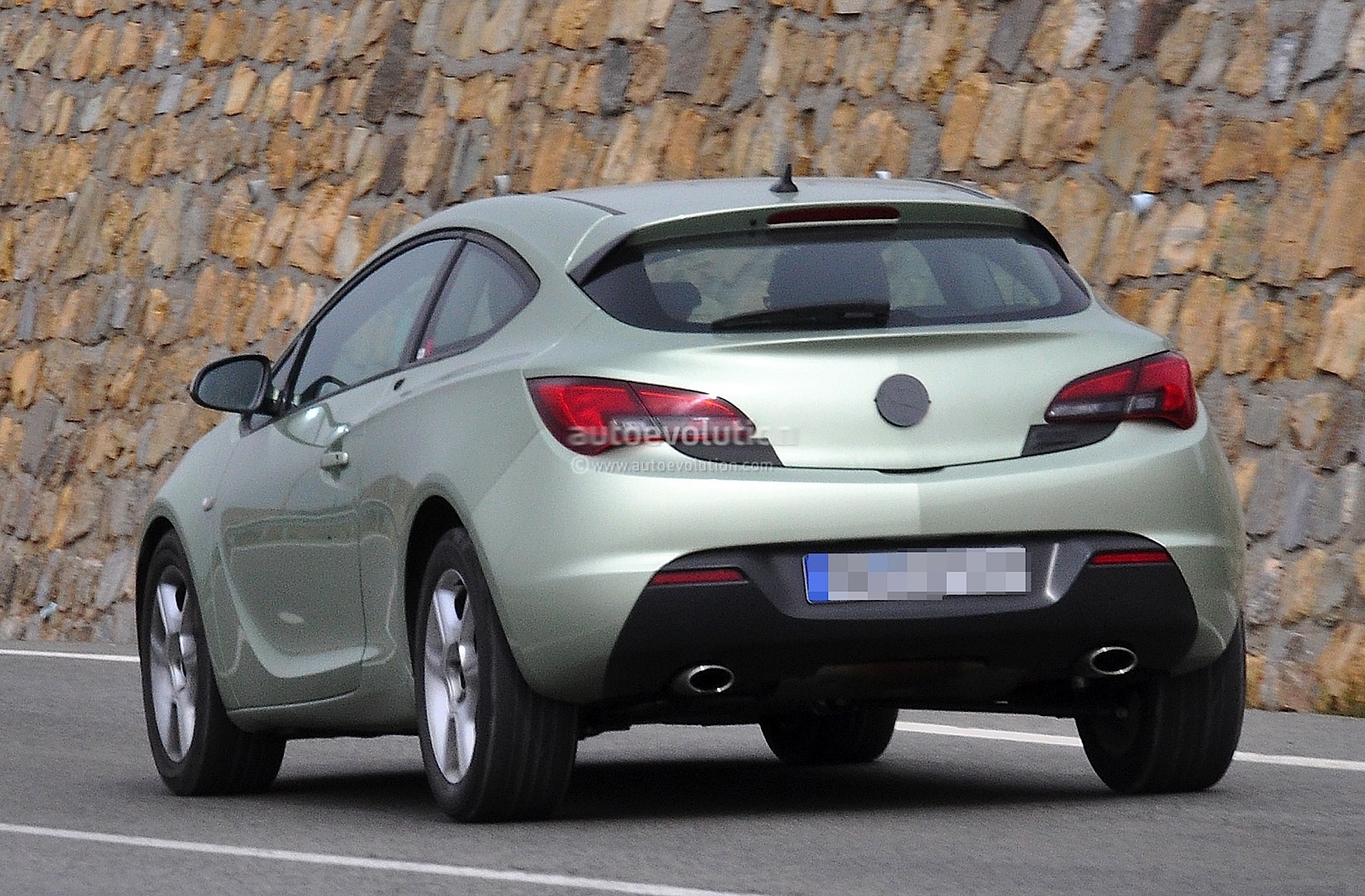 Opel Astra GTC кабриолет. Opel Omega Sport. Opel Campo.