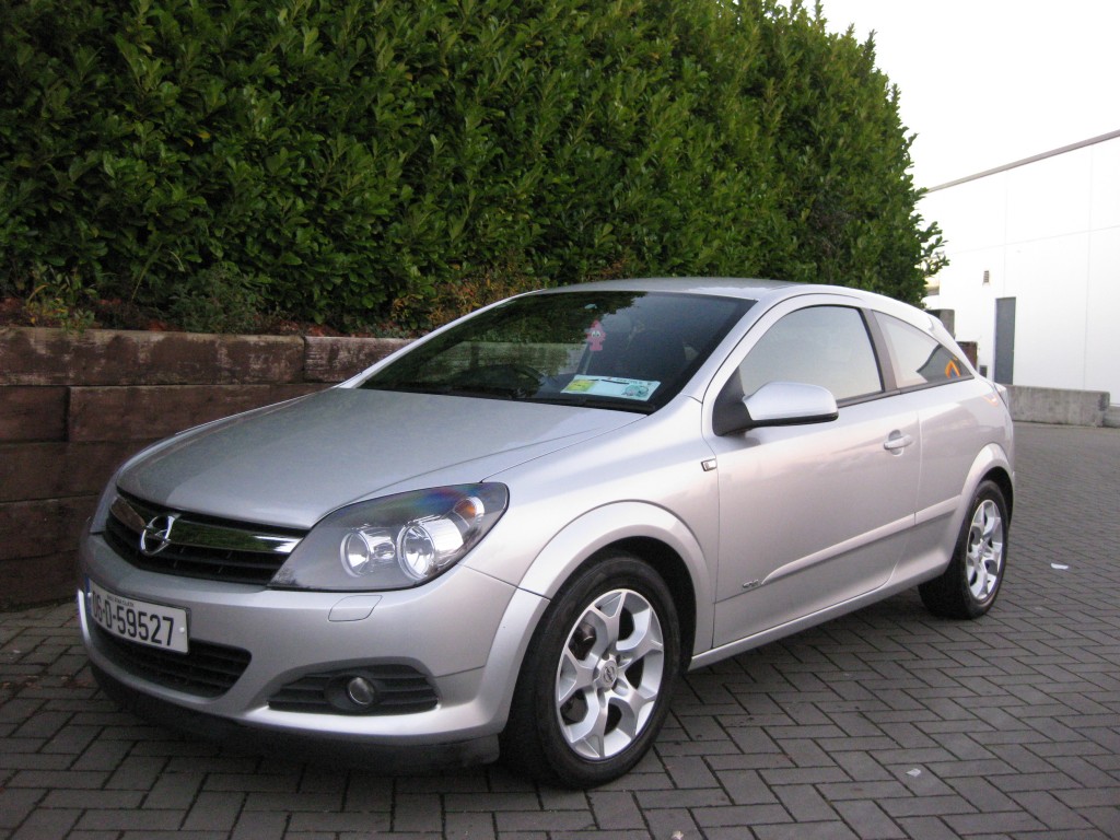 OPEL ASTRA silver