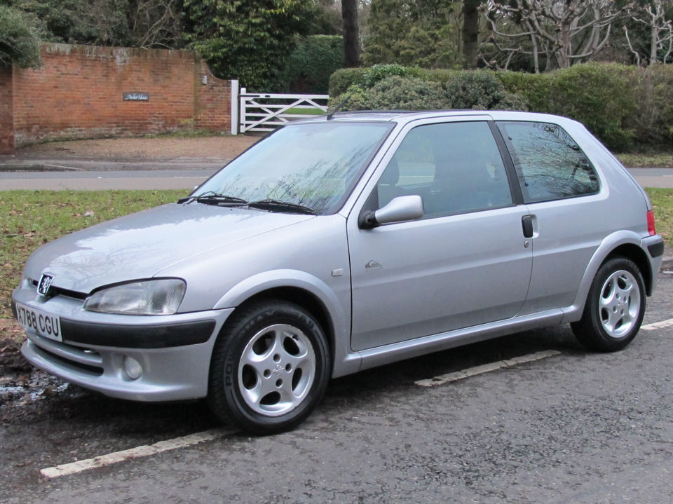 PEUGEOT 106 silver