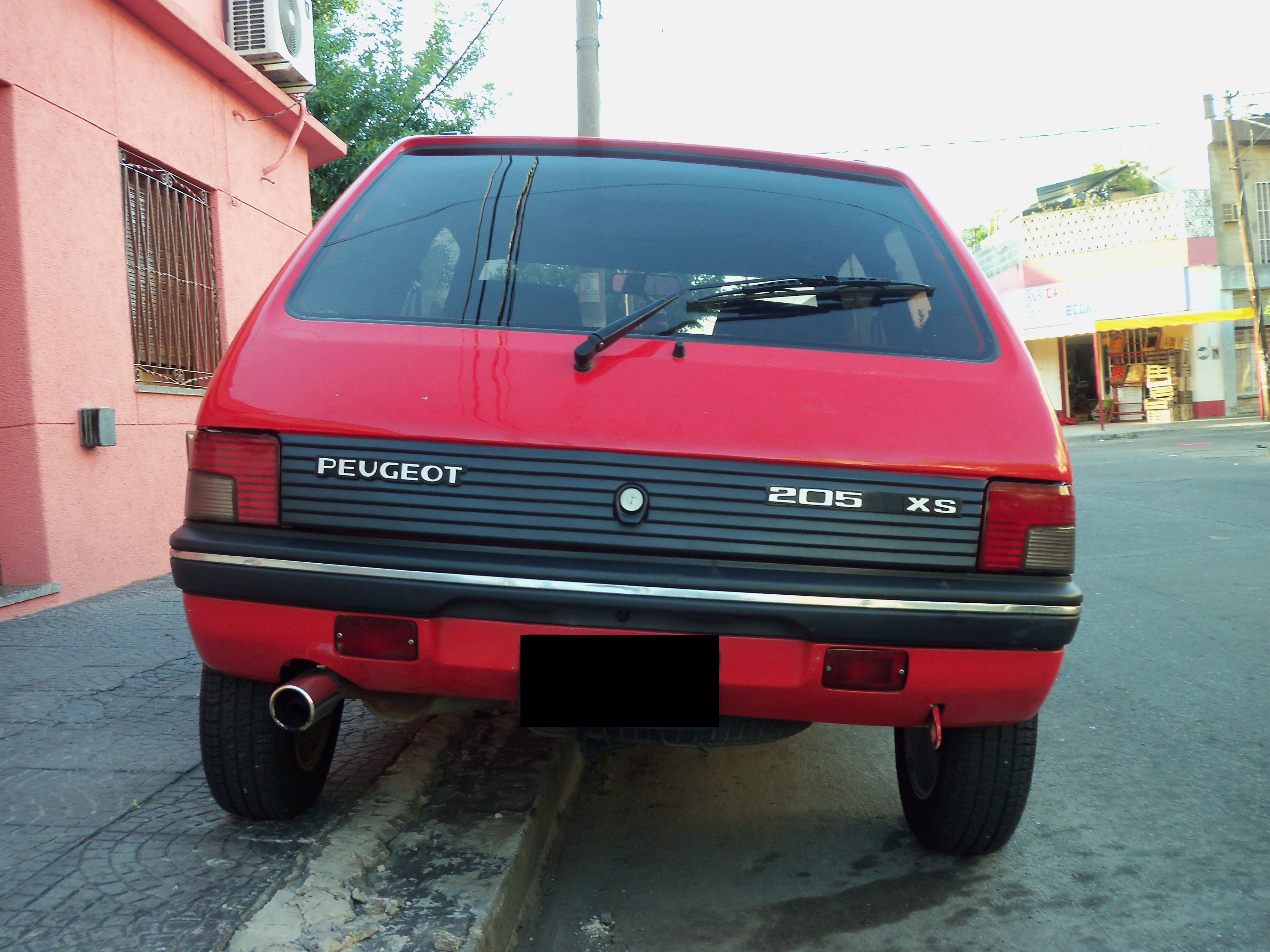 PEUGEOT 205 red