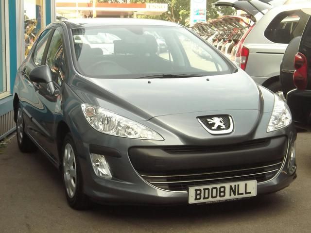 PEUGEOT 308 1.6 red