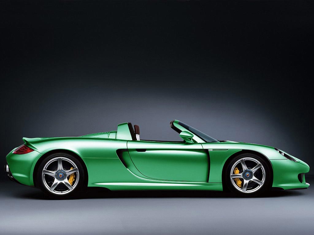 PORSCHE CARRERA GT green